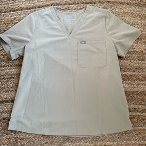 Figs XL Catarina Scrub Top in Color Sandstone (PO# 2413) Tan Beige